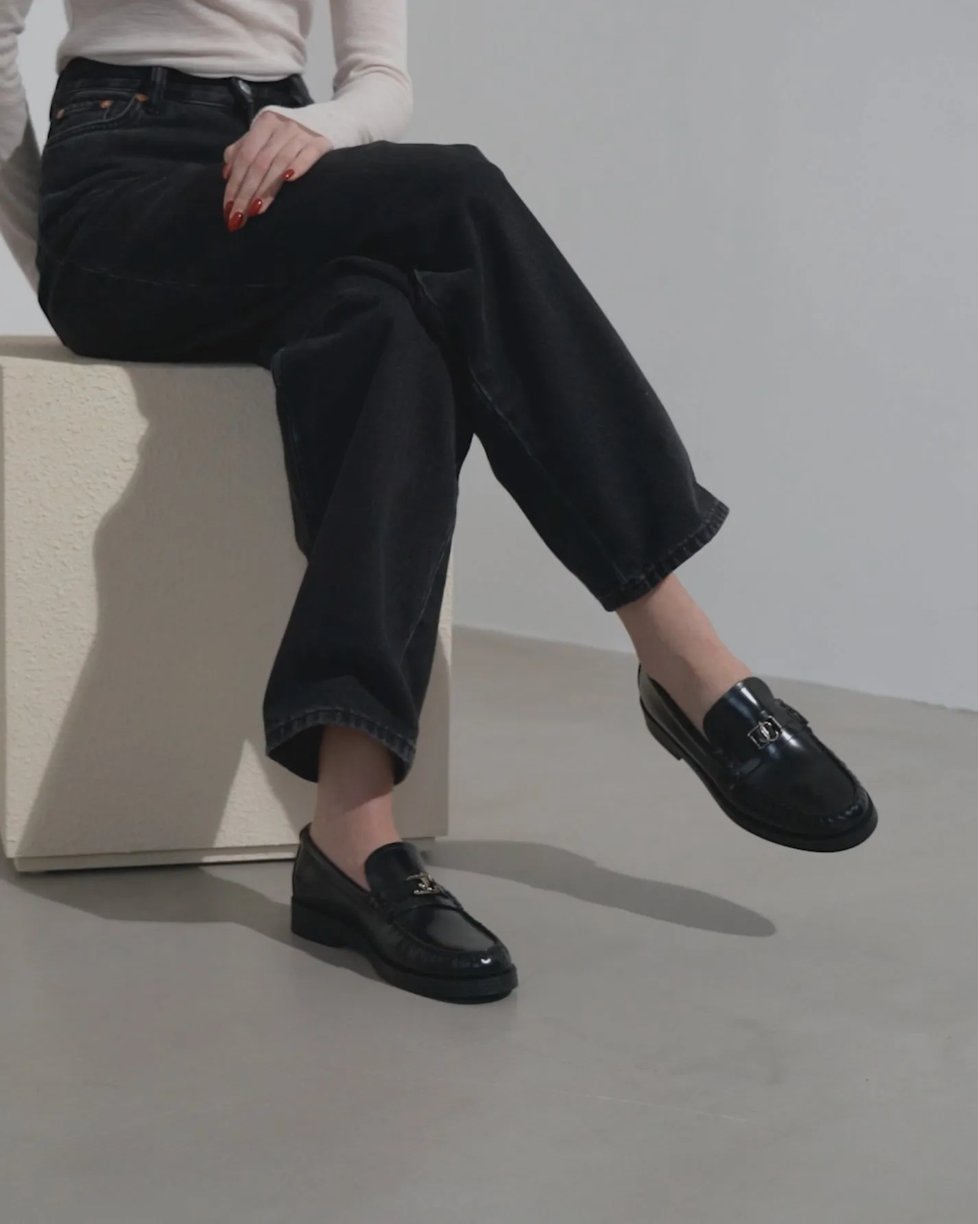 Addie black leather loafer