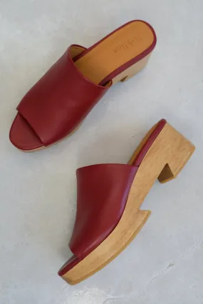 Beklina Tétouan Clog Blood