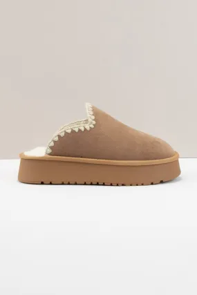 Bobbi Crochet Platform Clogs Camel