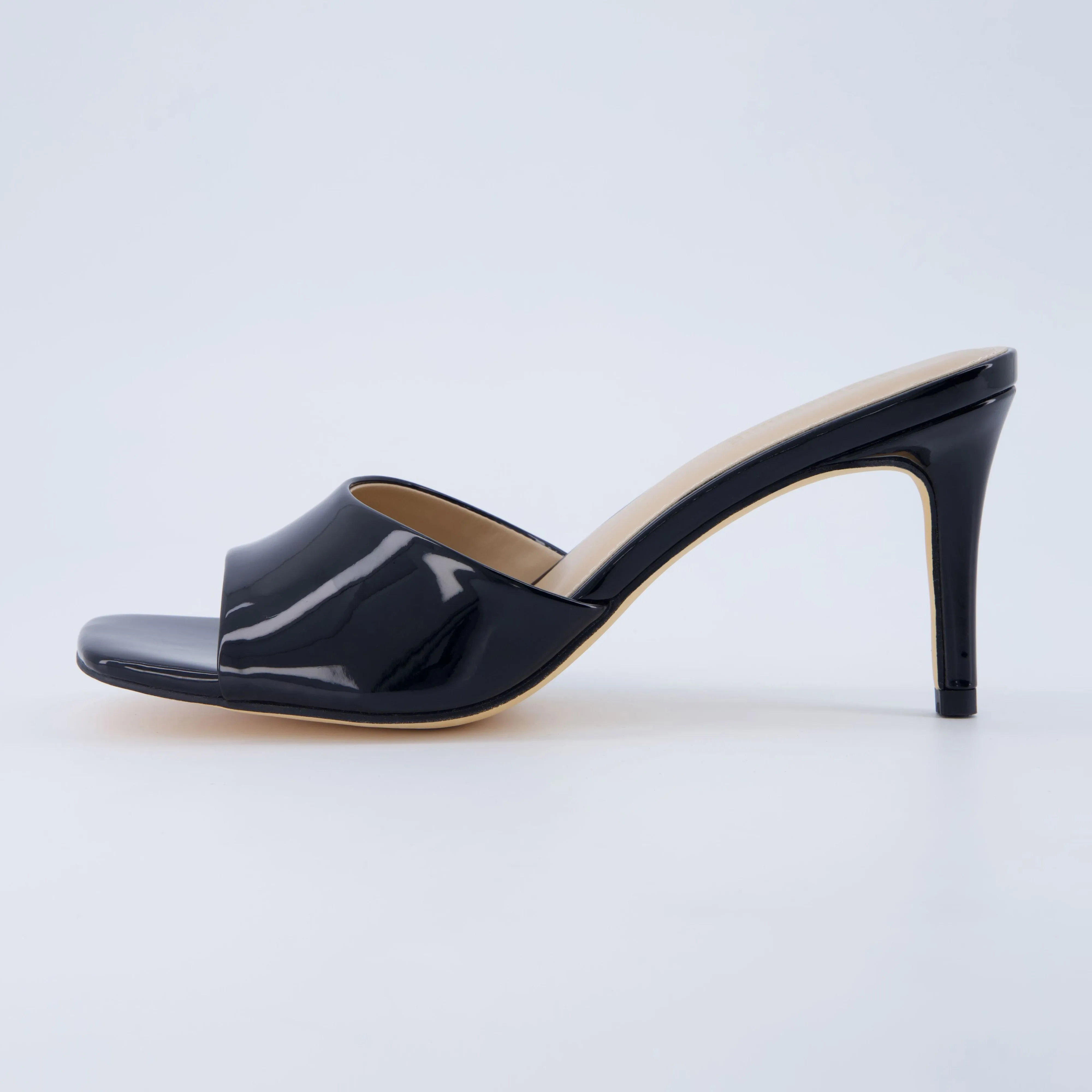 Evie One Band Dress Heel