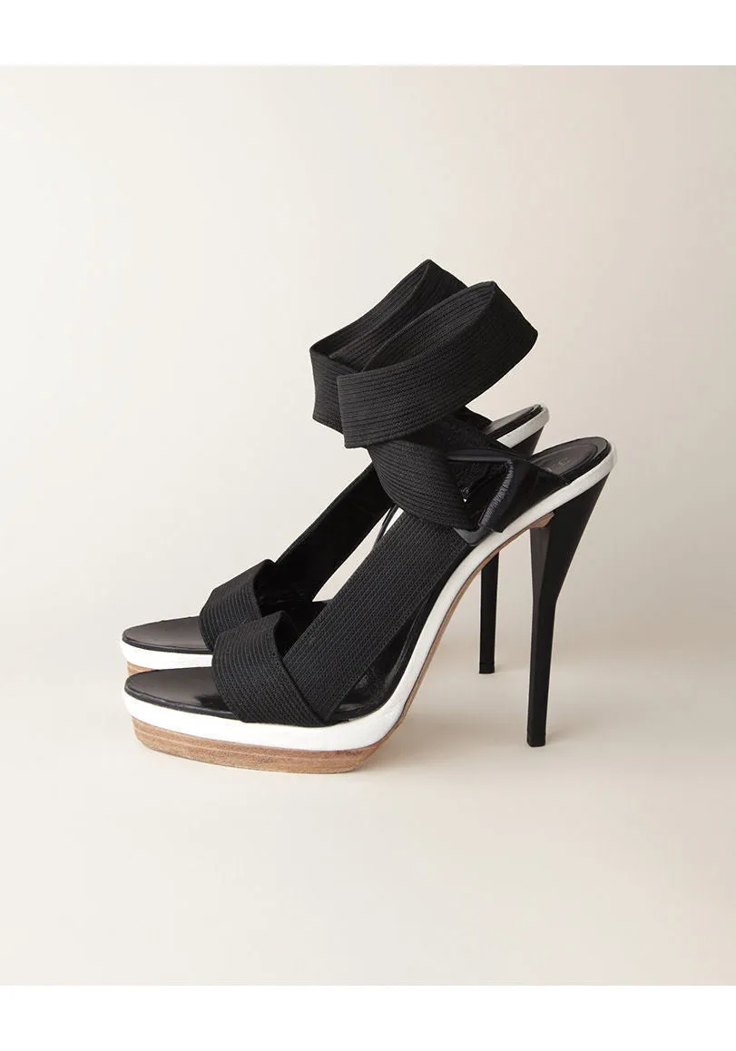 Kiara Cross Band Sandal