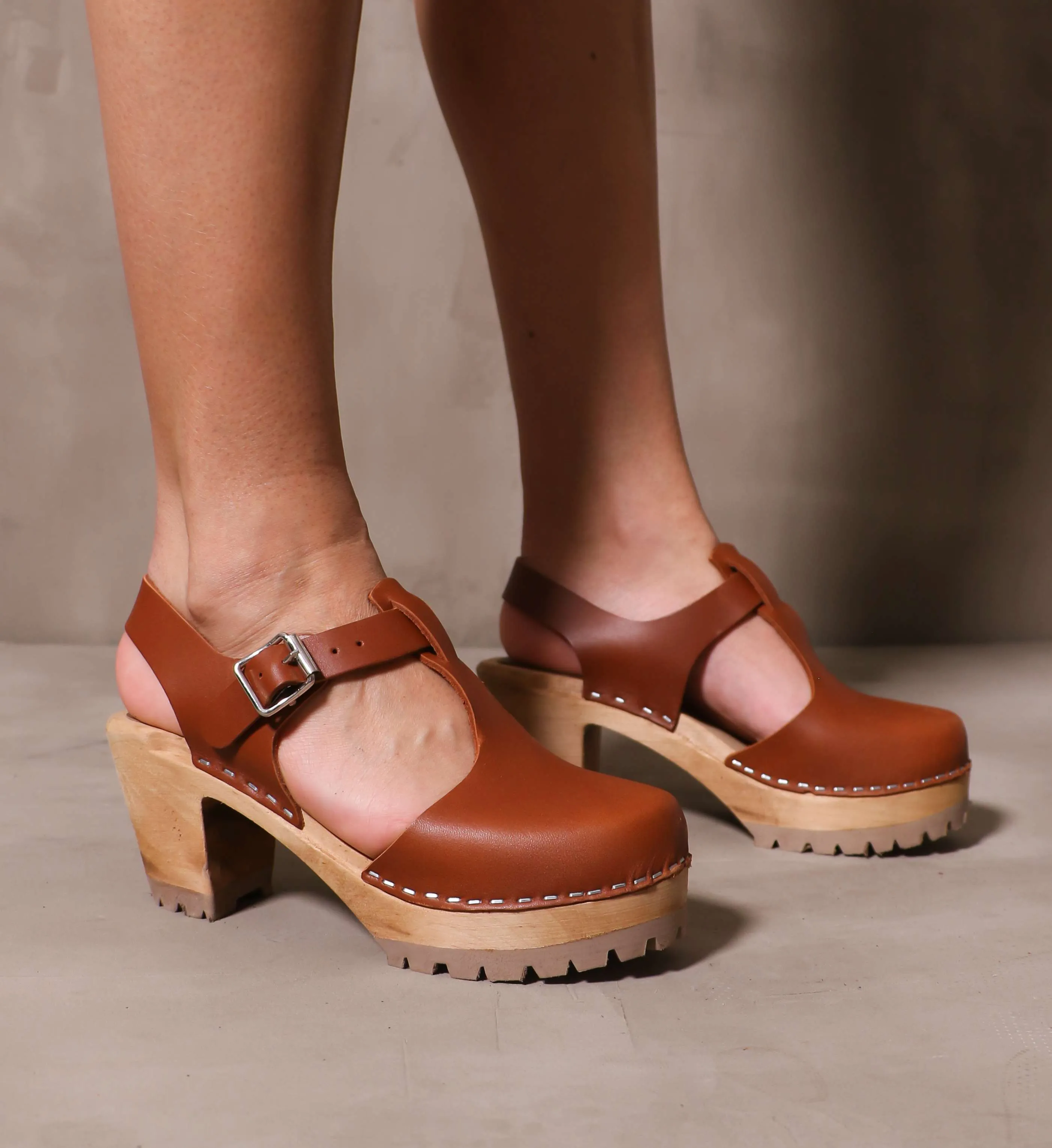 MADELINE T-STRAP CLOG