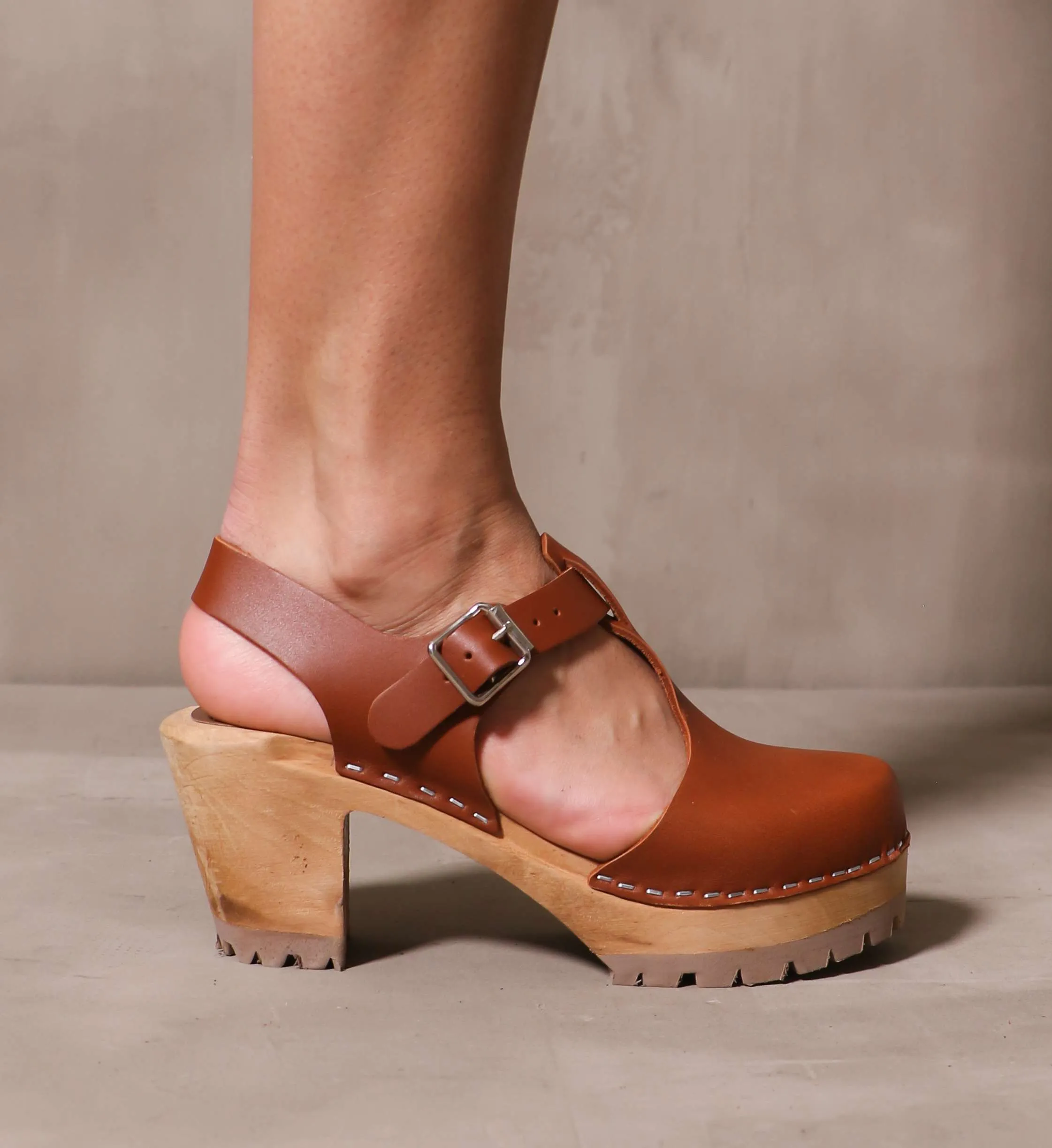 MADELINE T-STRAP CLOG
