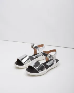 Musa Sandal