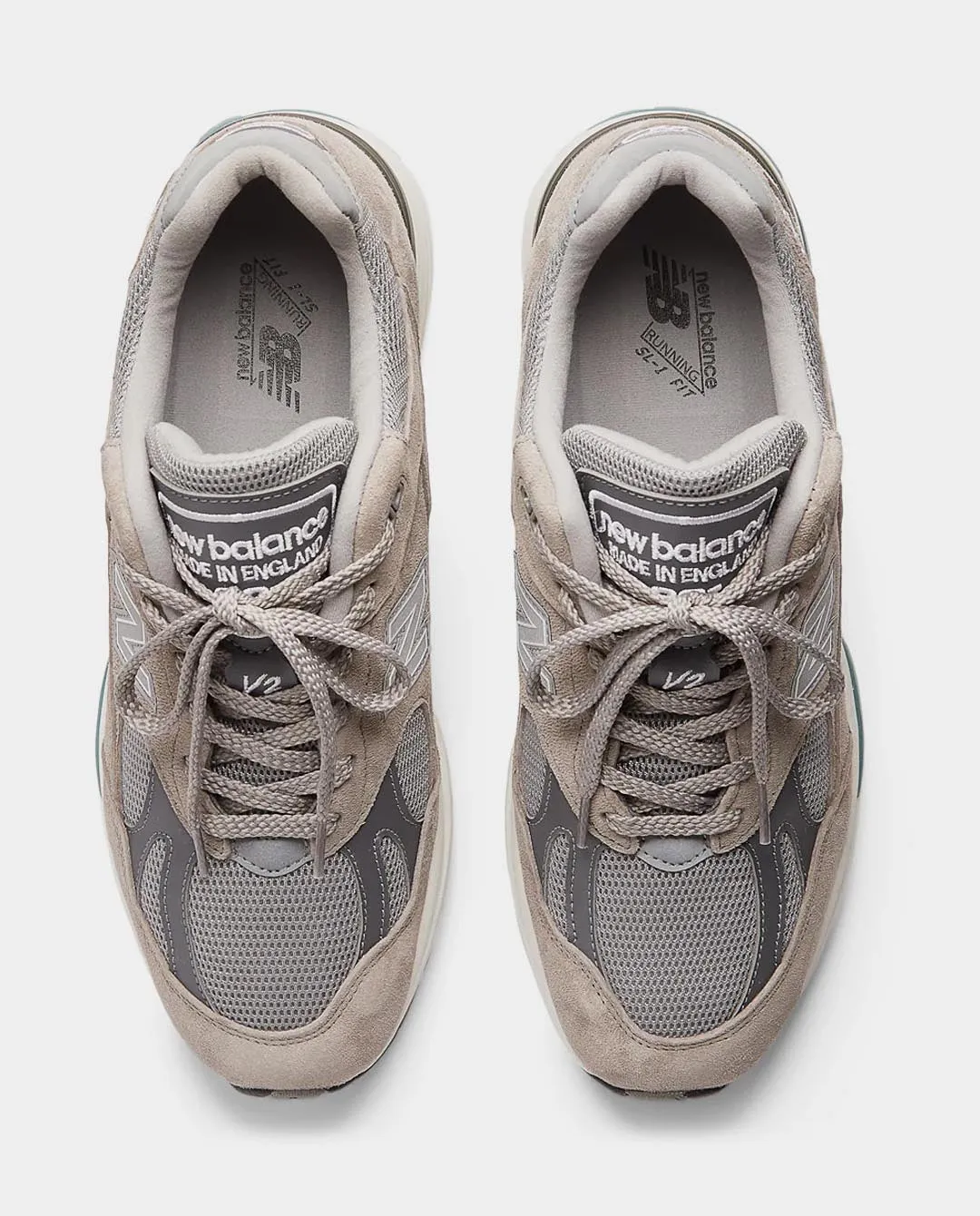 New Balance - Made in UK 991v2 Shoe - Dove